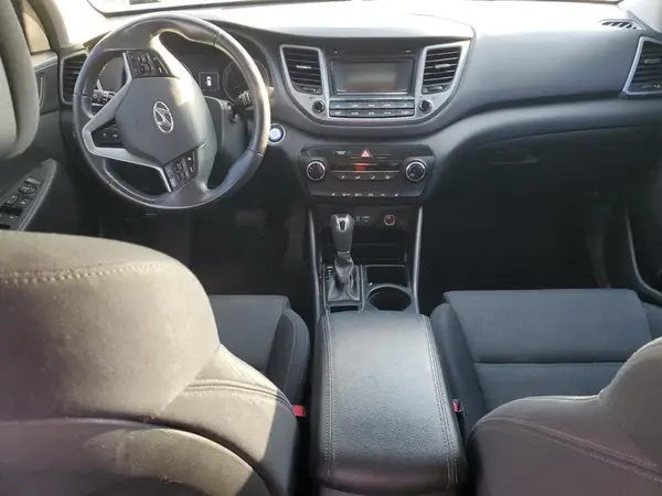 KM8J33A27GU133303 2016 HYUNDAI TUCSON - Image 8