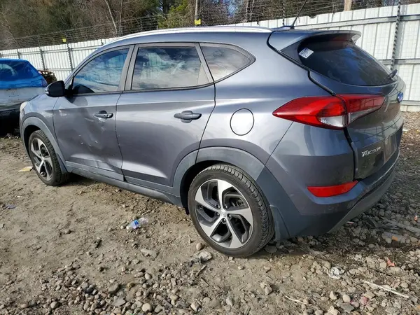 KM8J33A27GU140574 2016 HYUNDAI TUCSON - Image 2