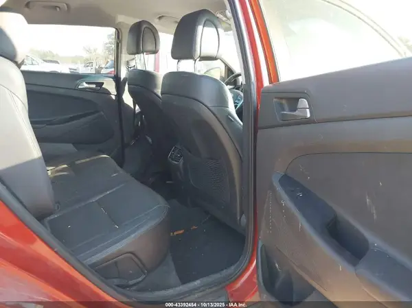 KM8J33A27GU144043 2016 HYUNDAI TUCSON - Image 8