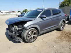 KM8J33A27GU150800 2016 HYUNDAI TUCSON