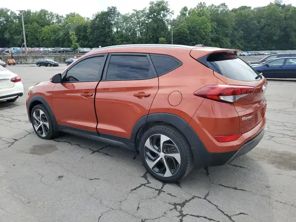 KM8J33A27GU150828 2016 HYUNDAI TUCSON - Image 2