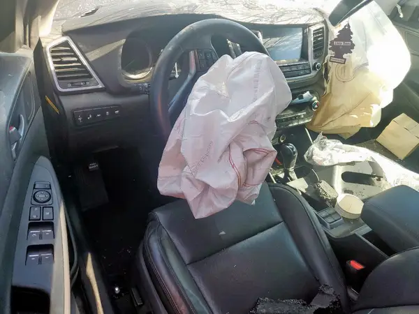KM8J33A27GU151249 2016 HYUNDAI TUCSON - Image 8