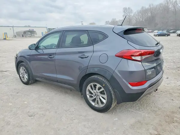KM8J33A27GU181612 2016 HYUNDAI TUCSON - Image 2