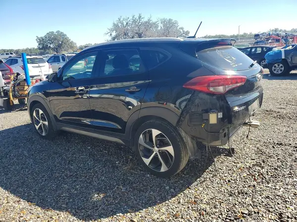 KM8J33A27GU194120 2016 HYUNDAI TUCSON - Image 2