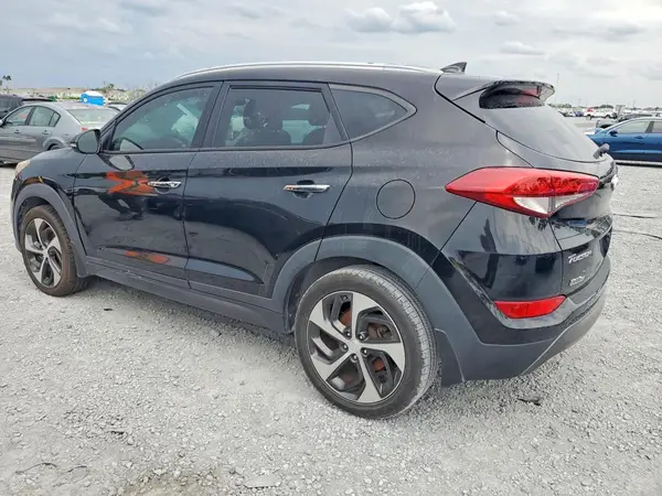 KM8J33A27GU197681 2016 HYUNDAI TUCSON - Image 2
