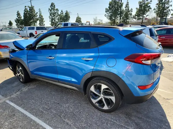 KM8J33A27GU203821 2016 HYUNDAI TUCSON - Image 2