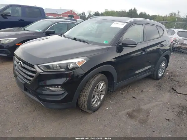 KM8J33A27GU219050 2016 HYUNDAI TUCSON - Image 2