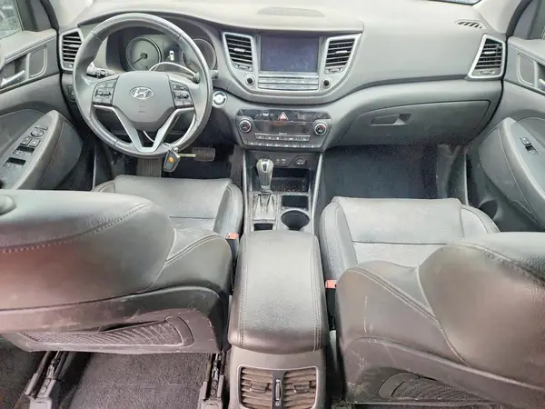 KM8J33A27GU230193 2016 HYUNDAI TUCSON - Image 8