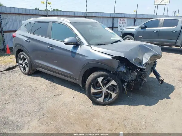 KM8J33A27GU234387 2016 HYUNDAI TUCSON