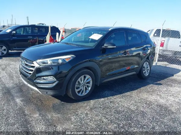KM8J33A27GU237225 2016 HYUNDAI TUCSON - Image 2