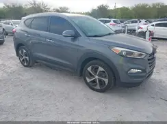 KM8J33A27GU245096 2016 HYUNDAI TUCSON