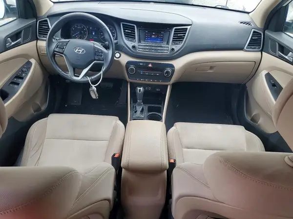 KM8J33A27GU250962 2016 HYUNDAI TUCSON - Image 8