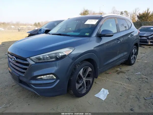 KM8J33A27GU252338 2016 HYUNDAI TUCSON - Image 2