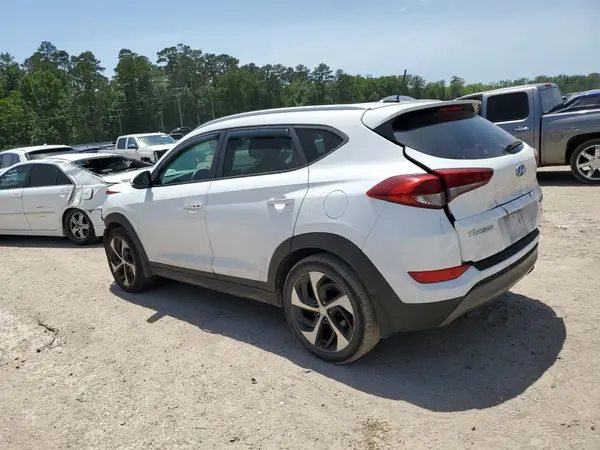 KM8J33A27GU267759 2016 HYUNDAI TUCSON - Image 2