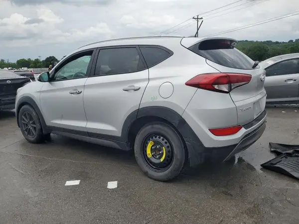 KM8J33A27GU268569 2016 HYUNDAI TUCSON - Image 2