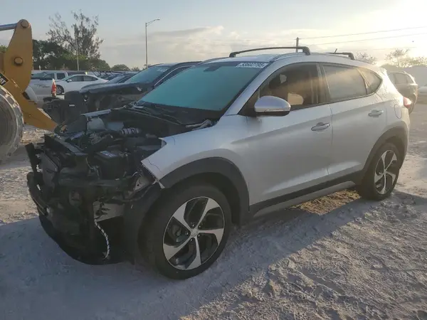 KM8J33A27HU303452 2017 HYUNDAI TUCSON - Image 1