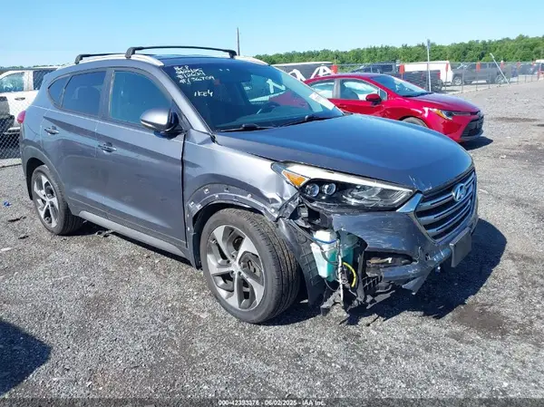 KM8J33A27HU343675 2017 HYUNDAI TUCSON - Image 1