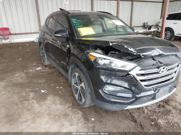 KM8J33A27HU362369 2017 HYUNDAI TUCSON - Image 1