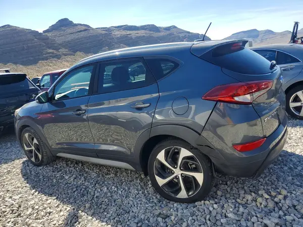 KM8J33A27HU389538 2017 HYUNDAI TUCSON - Image 2