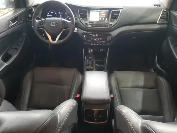 KM8J33A27HU395193 2017 HYUNDAI TUCSON - Image 8