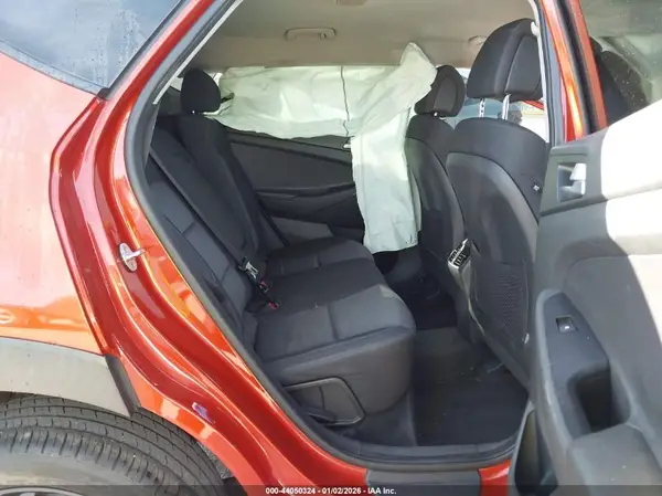 KM8J33A27HU429150 2017 HYUNDAI TUCSON - Image 8