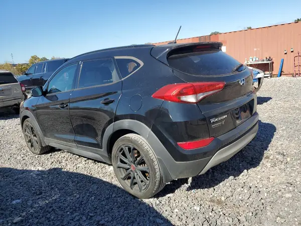 KM8J33A27HU437961 2017 HYUNDAI TUCSON - Image 2