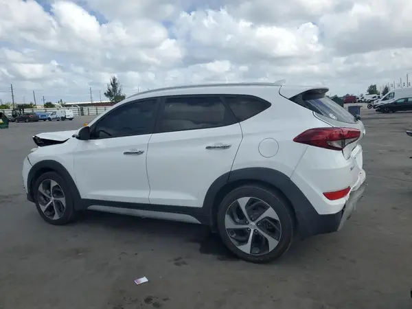 KM8J33A27HU458700 2017 HYUNDAI TUCSON - Image 2