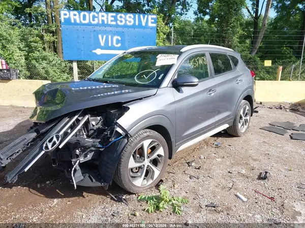 KM8J33A27HU519947 2017 HYUNDAI TUCSON - Image 2