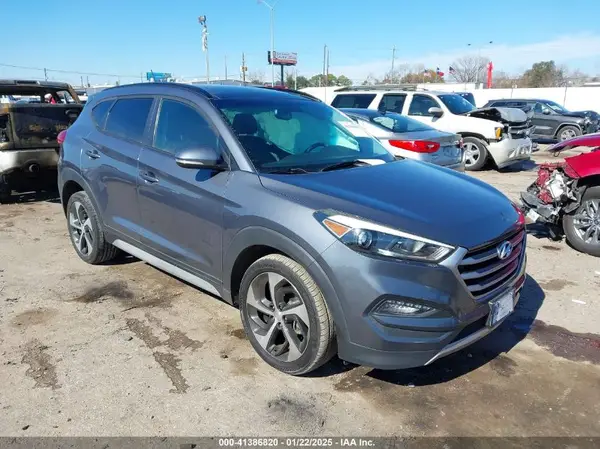 KM8J33A27HU561356 2017 HYUNDAI TUCSON - Image 1