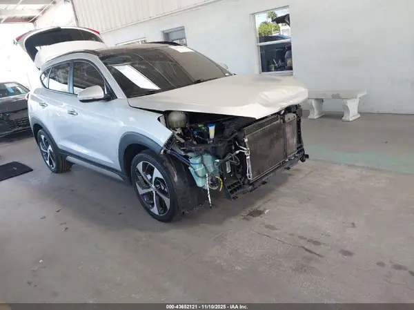 KM8J33A27HU586936 2017 HYUNDAI TUCSON