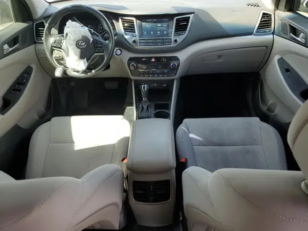KM8J33A27JU636417 2018 HYUNDAI TUCSON - Image 8