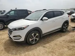 KM8J33A27JU639950 2018 HYUNDAI TUCSON