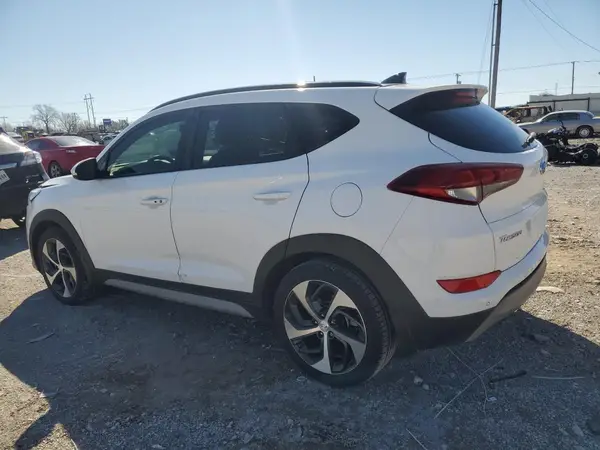 KM8J33A27JU676691 2018 HYUNDAI TUCSON - Image 2