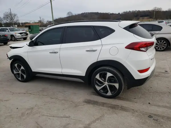 KM8J33A27JU718891 2018 HYUNDAI TUCSON - Image 2