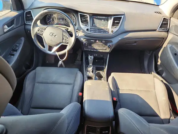 KM8J33A27JU805383 2018 HYUNDAI TUCSON - Image 8