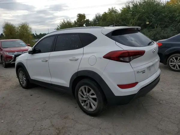 KM8J33A28GU024414 2016 HYUNDAI TUCSON - Image 2