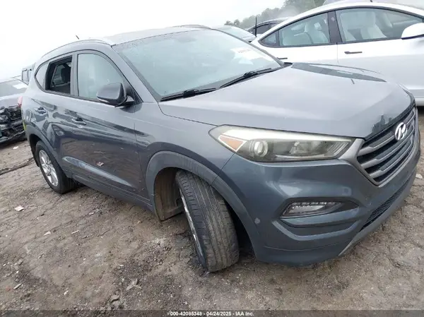 KM8J33A28GU026275 2016 HYUNDAI TUCSON - Image 1