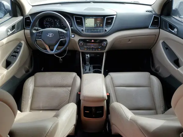 KM8J33A28GU027099 2016 HYUNDAI TUCSON - Image 8