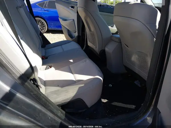 KM8J33A28GU027216 2016 HYUNDAI TUCSON - Image 8