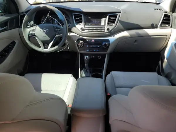 KM8J33A28GU027605 2016 HYUNDAI TUCSON - Image 8