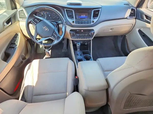 KM8J33A28GU030178 2016 HYUNDAI TUCSON - Image 8