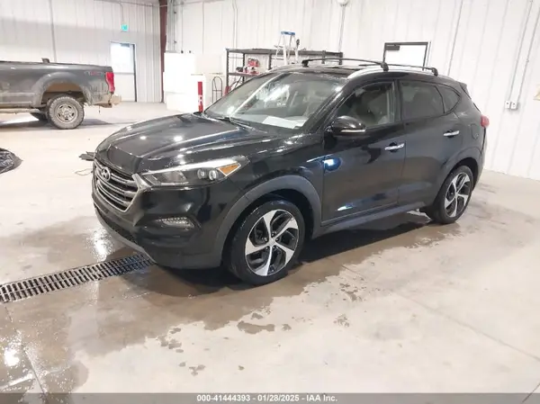 KM8J33A28GU034862 2016 HYUNDAI TUCSON - Image 2