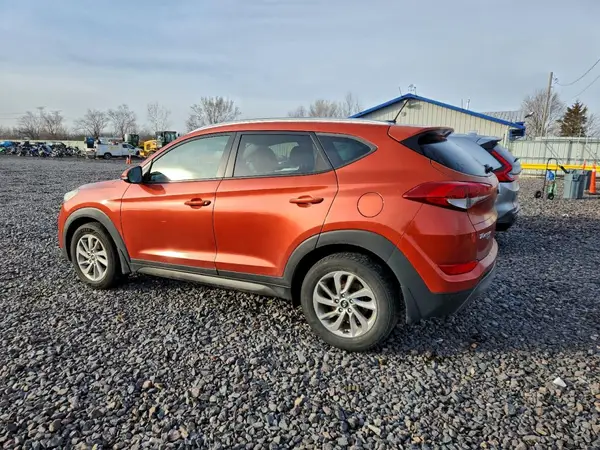 KM8J33A28GU043819 2016 HYUNDAI TUCSON - Image 2