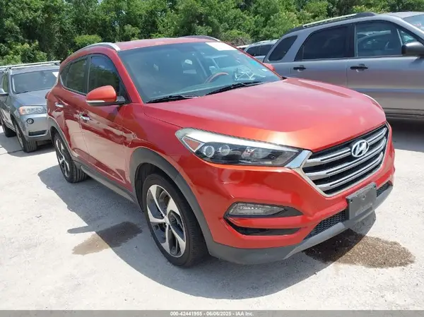KM8J33A28GU045814 2016 HYUNDAI TUCSON - Image 1