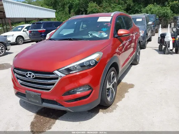 KM8J33A28GU045814 2016 HYUNDAI TUCSON - Image 2