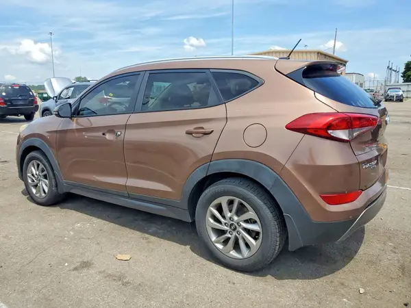 KM8J33A28GU061754 2016 HYUNDAI TUCSON - Image 2