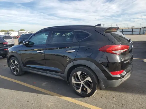 KM8J33A28GU065643 2016 HYUNDAI TUCSON - Image 2