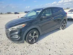 KM8J33A28GU073533 2016 HYUNDAI TUCSON