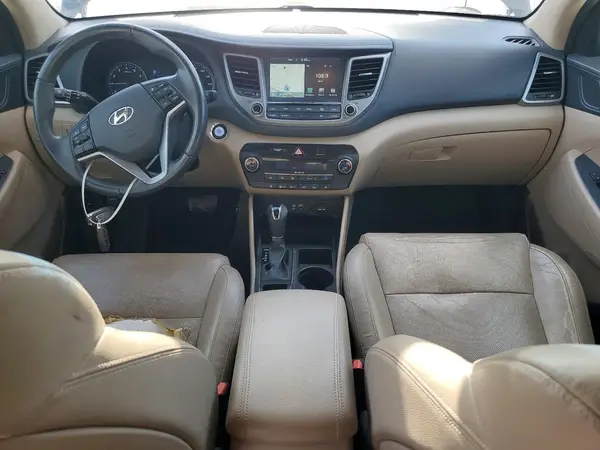 KM8J33A28GU073533 2016 HYUNDAI TUCSON - Image 8