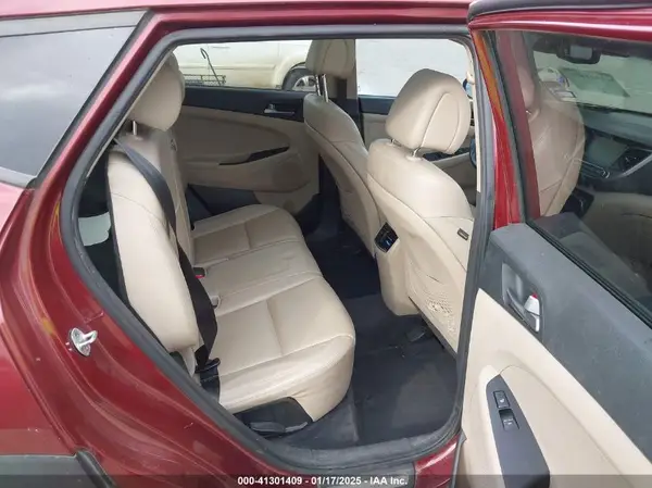 KM8J33A28GU074746 2016 HYUNDAI TUCSON - Image 8
